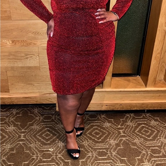 REBDOLLS size 3x Red Glitter Dress (worn once) - Picture 3 of 7